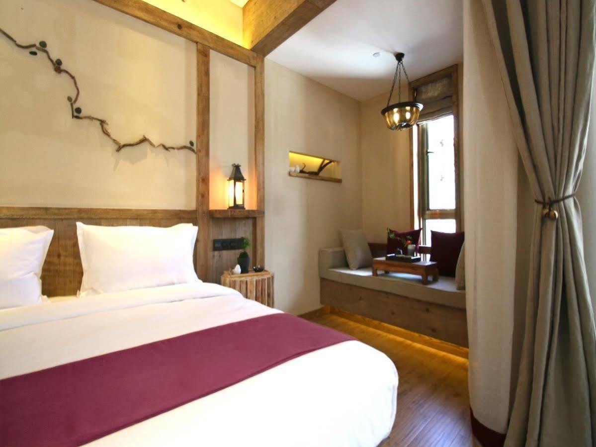 Hotel LUX* Tea Horse Road Benzilan Esterno foto