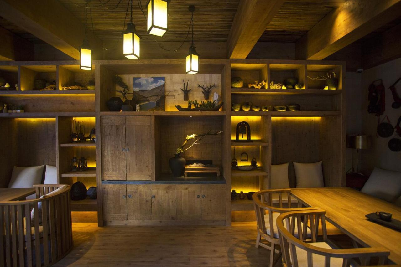 Hotel LUX* Tea Horse Road Benzilan Esterno foto