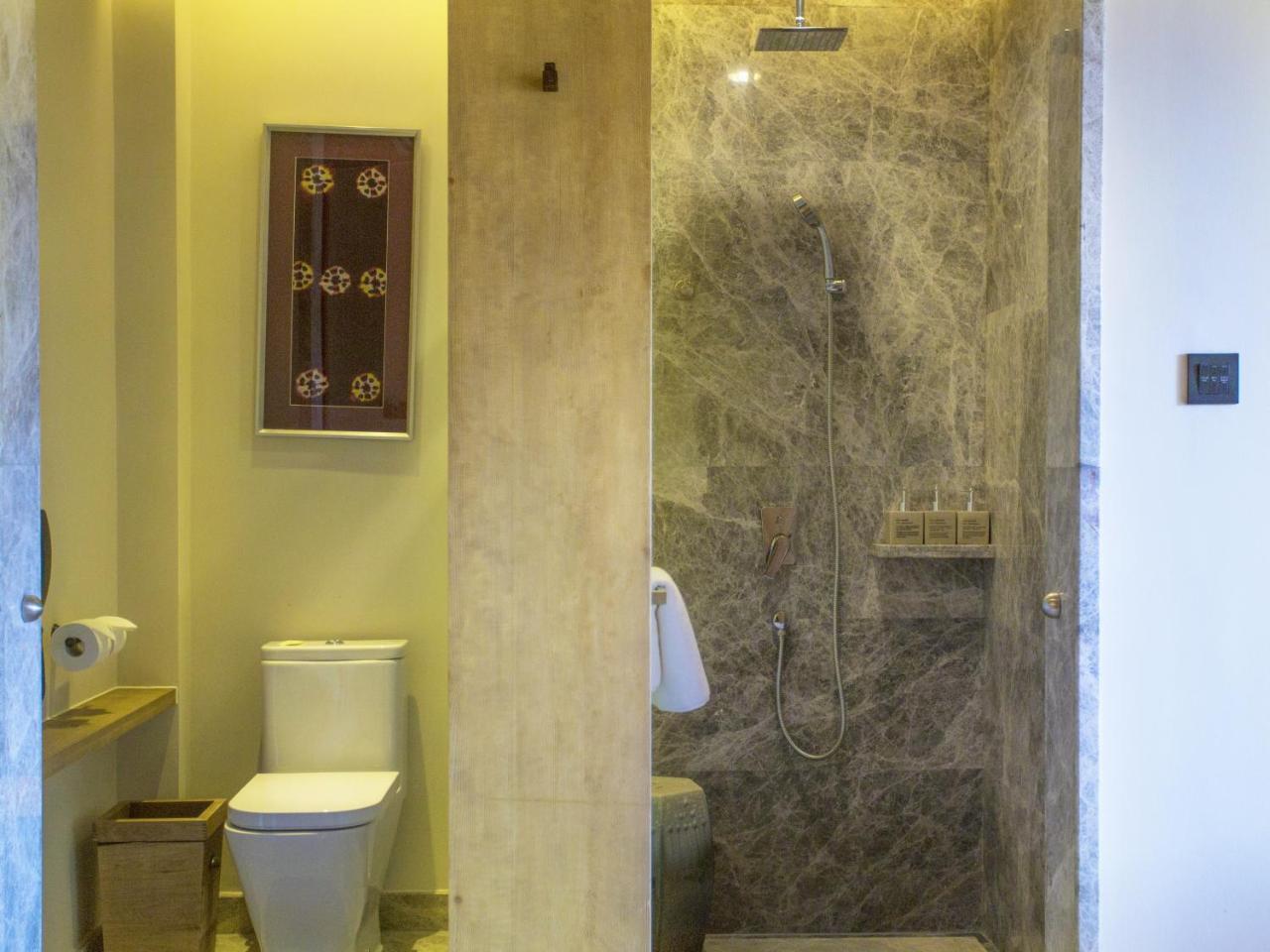 Hotel LUX* Tea Horse Road Benzilan Esterno foto